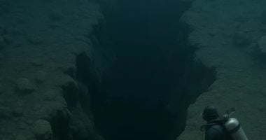 <p><strong>علماء يعلنون عن اكتشاف صدع جيولوجي تحت المحيط الهادئ: هل انشقت الأرض؟</strong></p>