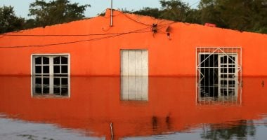 مصرع 15 شخصًا جراء جرف مياه نهر في مقاطعة “بابوا” شرق إندونيسيا