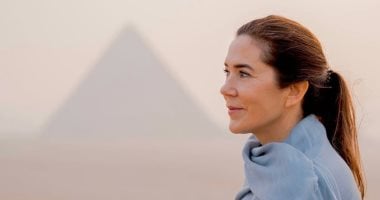 ملكة الدنمارك تثير اهتمام الجمهور بعد زيارتها لمصر وجولتها في الأهرامات والمتحف المصري الكبير