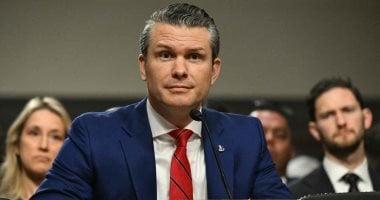 وزير الدفاع الأمريكي يعلن عن إنشاء وحدة جديدة لتصنيع وتوريد الأسلحة الحيوية