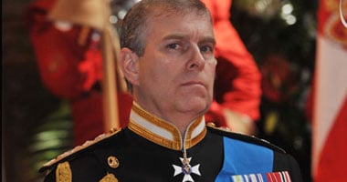 وزير الدفاع البريطاني: سحب الألقاب البحرية من أندرو