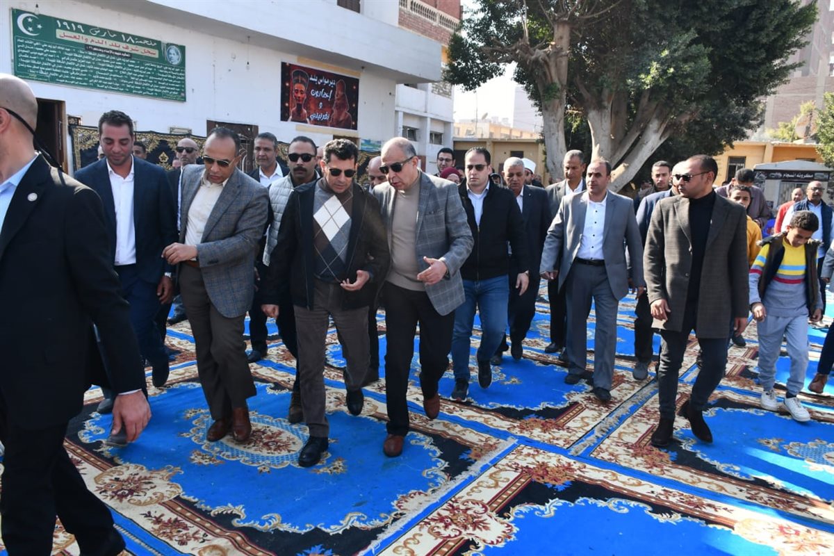 جولة تفقدية لوزير الرياضة ومحافظ المنيا في مركز التنمية الشبابية