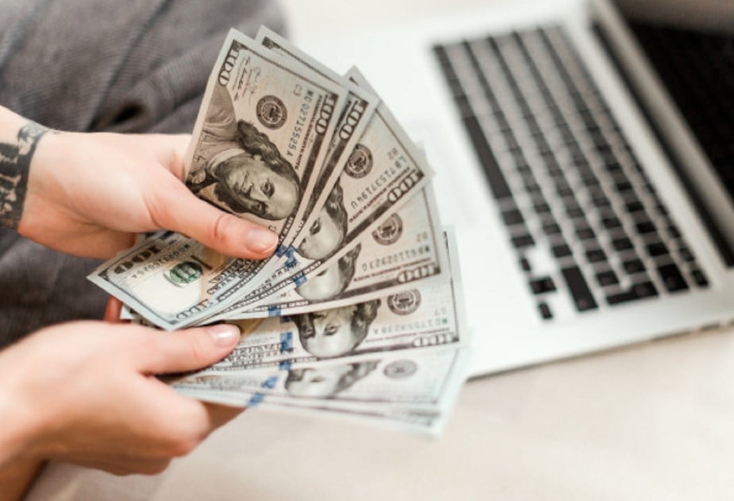 أبراج تحقق ثروة طائلة