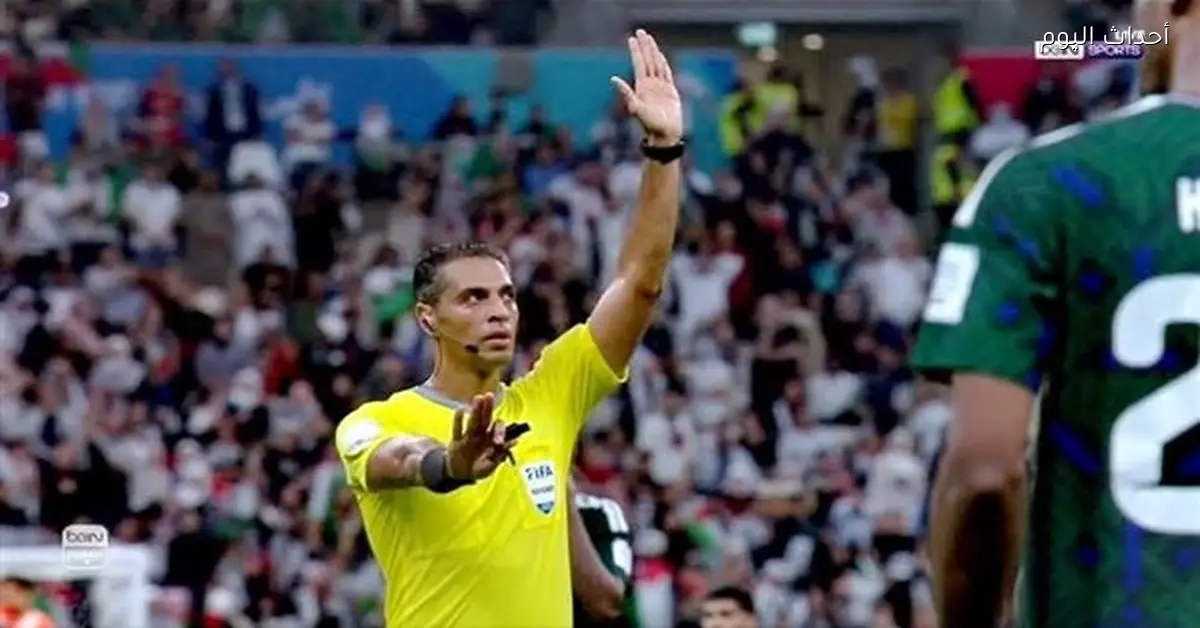 أمين عمر يتصدر تقييم حكام كأس العرب