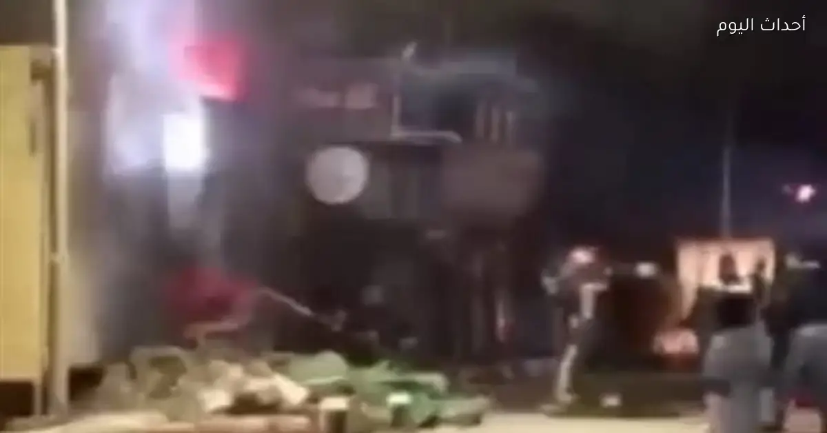 إخماد حريق في مقهى بمدينة السلام بالسويس دون إصابات