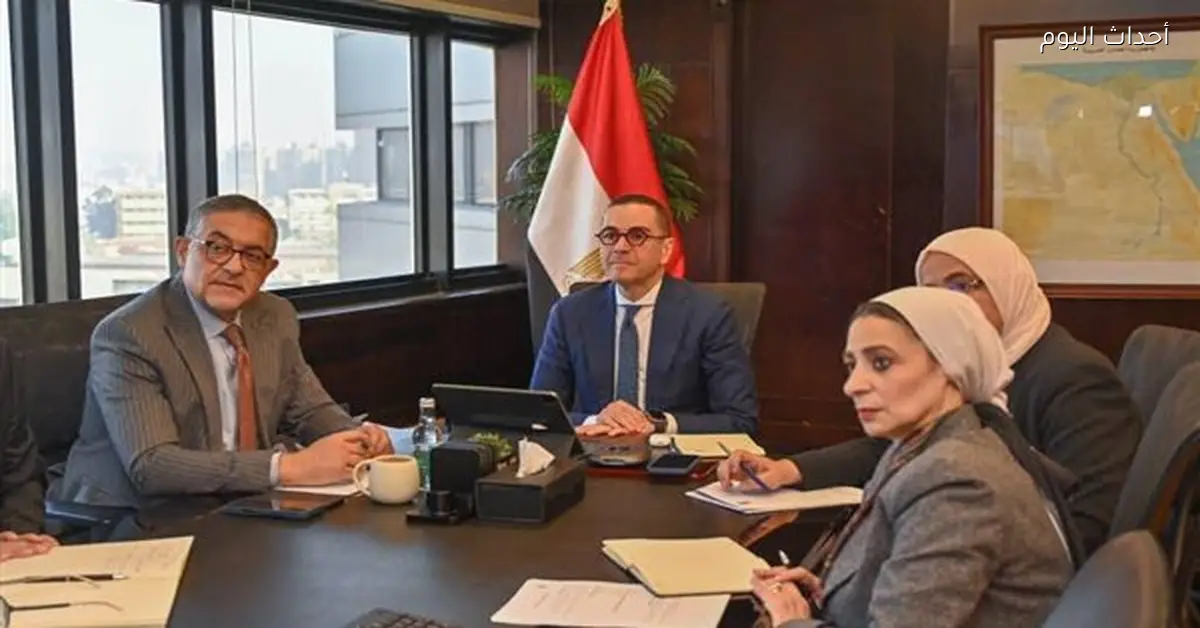 الخطيب يبحث تعزيز العلاقات الاستثمارية مع وزير التجارة الكوري