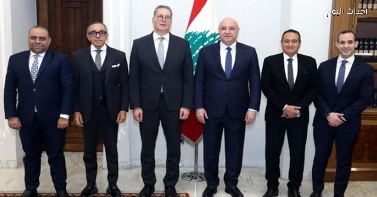 الرئيس اللبناني يستقبل وزير البترول والثروة المعدنية