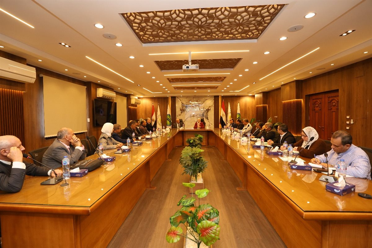 لجنة مبيدات الآفات الزراعية