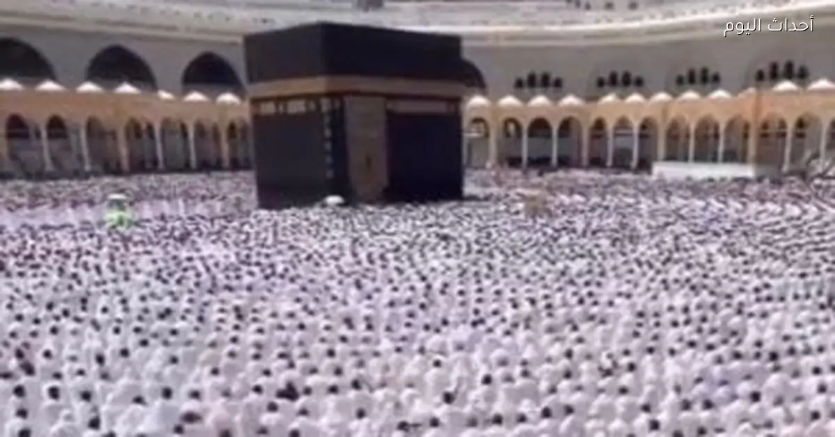 المطوف الرقمي خدمات ذكية لتسهيل أداء المناسك في المسجد الحرام