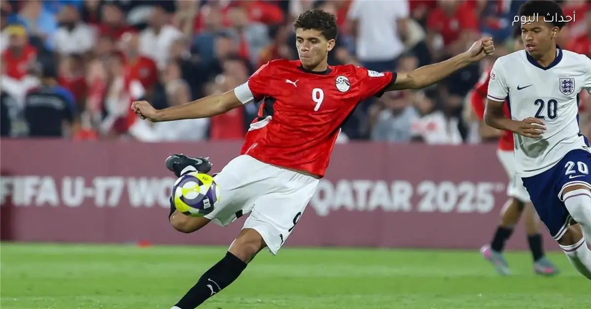 برشلونة يواصل اهتمامه بضم حمزة عبد الكريم من الأهلي