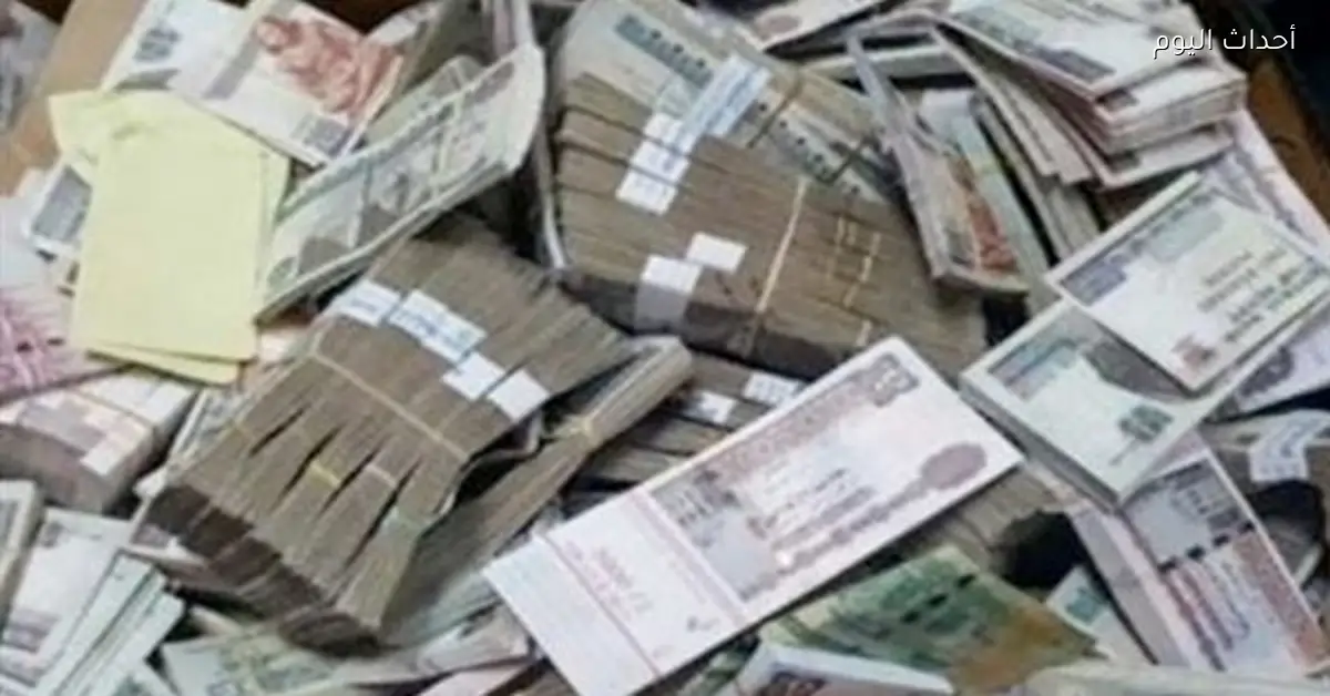 تحقيق مع 3 تجار مخدرات بتهمة غسل 40 مليون جنيه