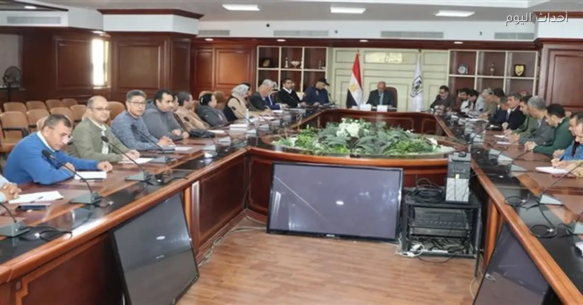 توريد سيارات إطفاء جديدة ورصف طرق في بنى سويف