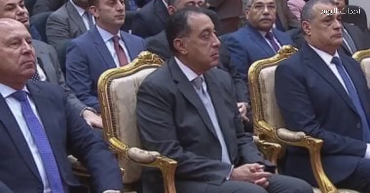 رئيس الوزراء يفتتح مصنع الطلمبات الغاطسة في قها الكيماوية