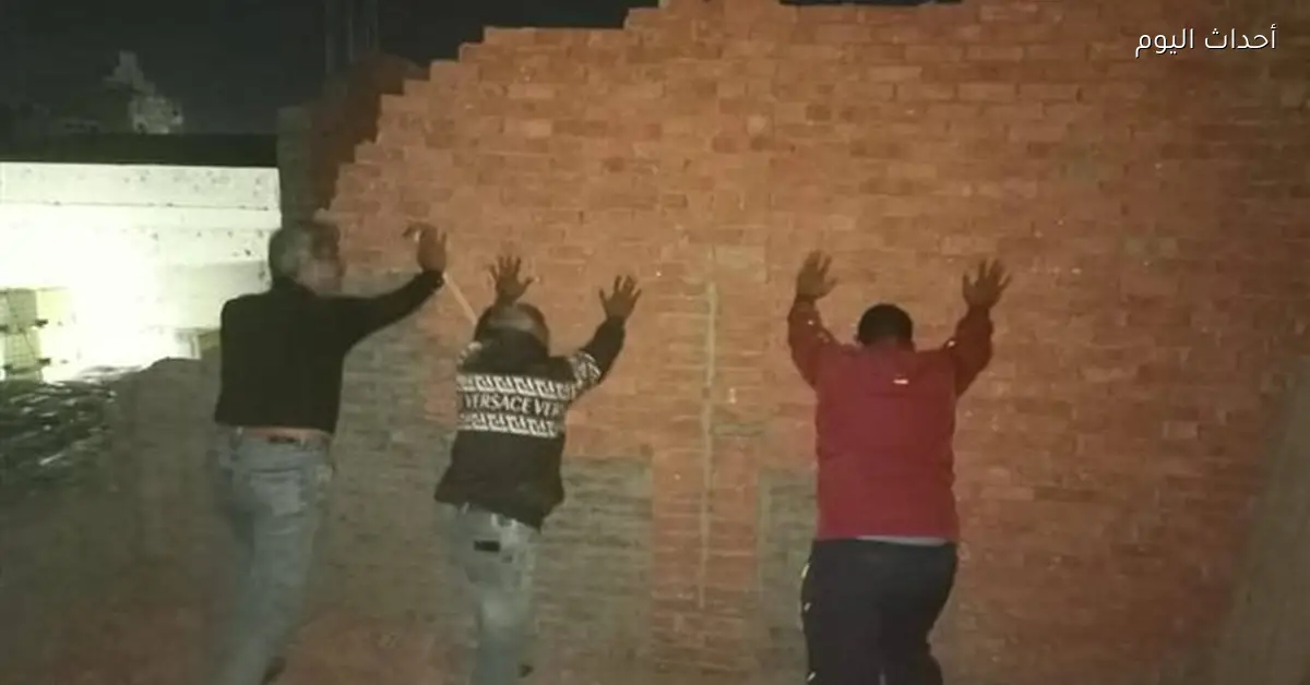 رفع كفاءة الإنارة وإزالة مخالفات البناء في حي الأربعين بالسويس