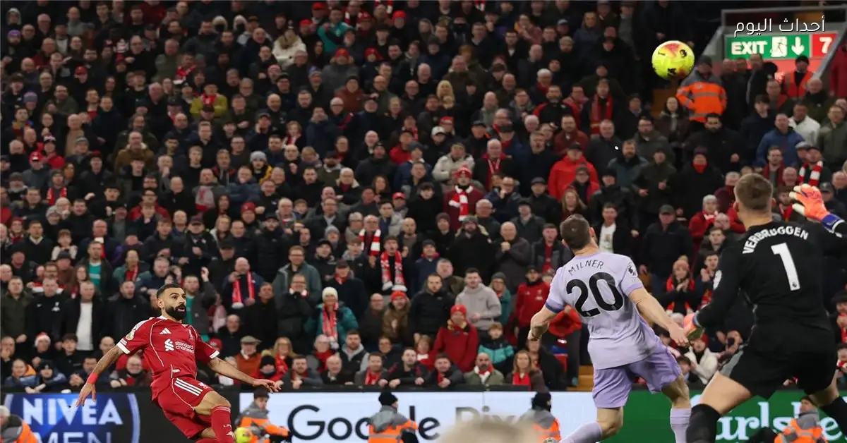 سوتون يوضح تصرف محمد صلاح بعد فوز ليفربول على برايتون