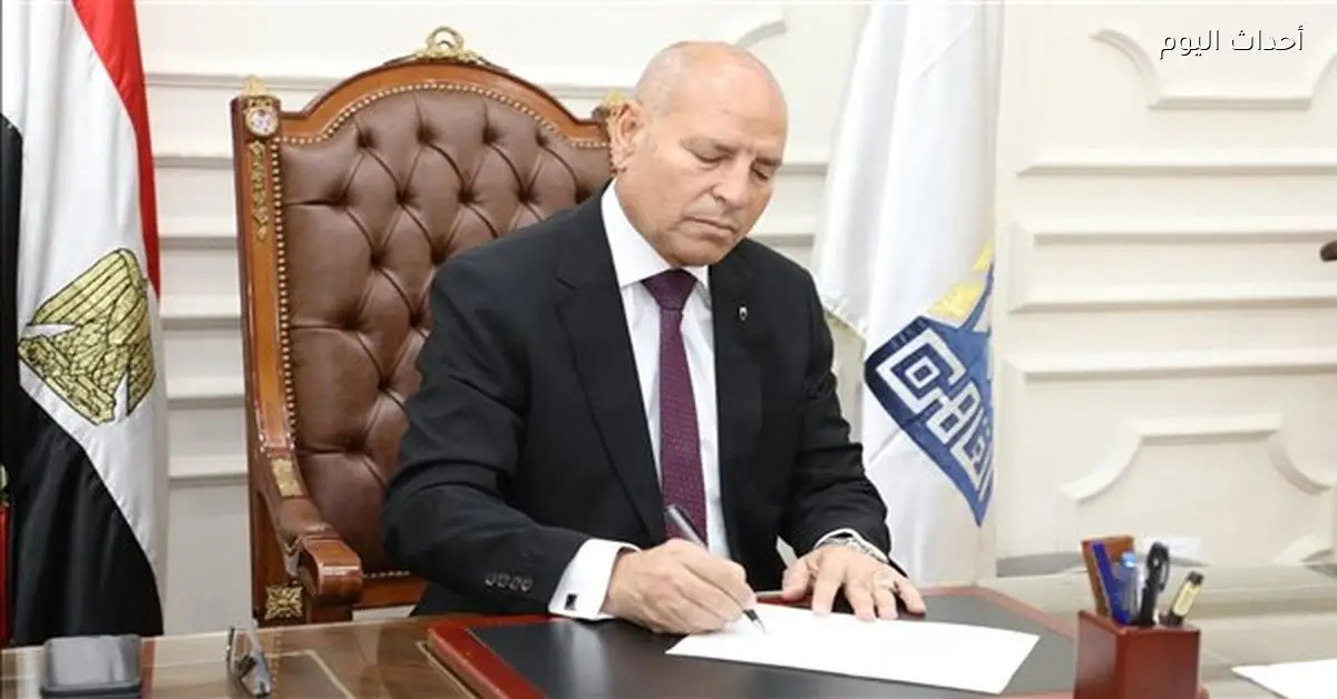 غرامة 5 آلاف جنيه للمحلات في القاهرة لوضع صناديق قمامة