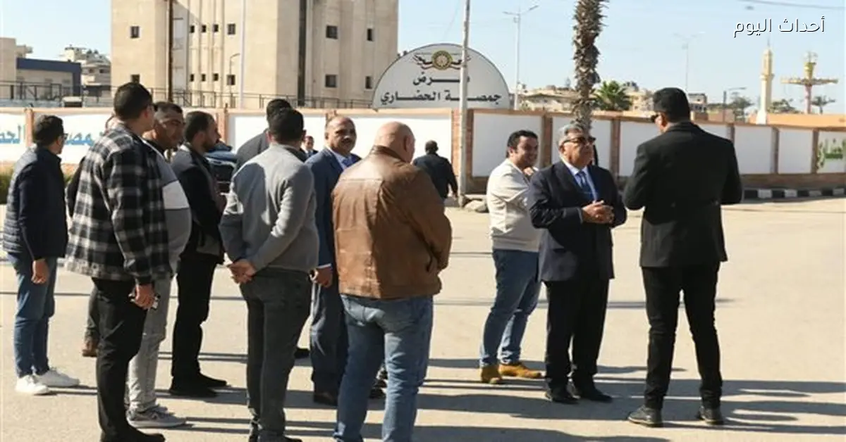 محافظ الدقهلية يزور جمصة لتفقد السوق الحضاري