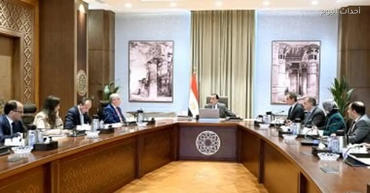 مدبولي يؤكد استعداد الحكومة لدعم ماسبيرو والصحف القومية في تجاوز أزماتها المالية