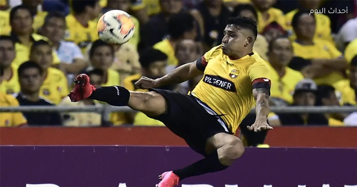 مقتل ماريو بينيدا لاعب برشلونة في هجوم مسلح