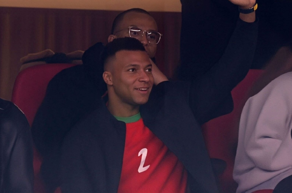 مبابي في مباراة المغرب ومالي بأمم أفريقيا