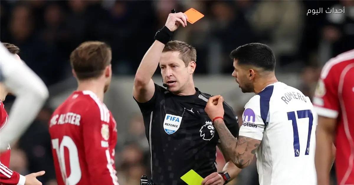 هاكيت يؤكد أن نجم توتنهام نجا من الطرد في مباراة ليفربول