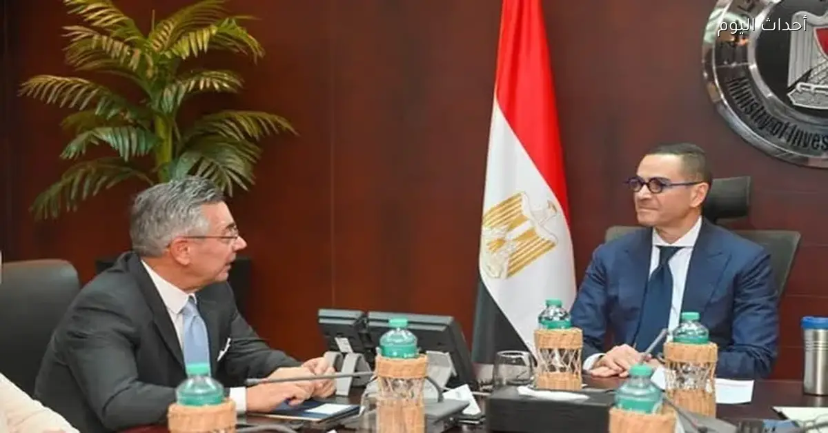 وزير الاستثمار يلتقي رئيس غرفة التجارة الإيطالية العربية