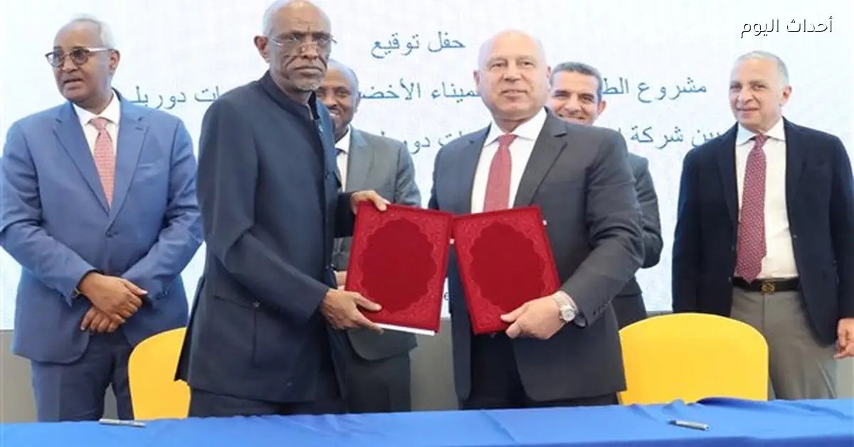 وزير الصناعة والنقل يتفقد سلطة الموانئ والمناطق الحرة في جيبوتي