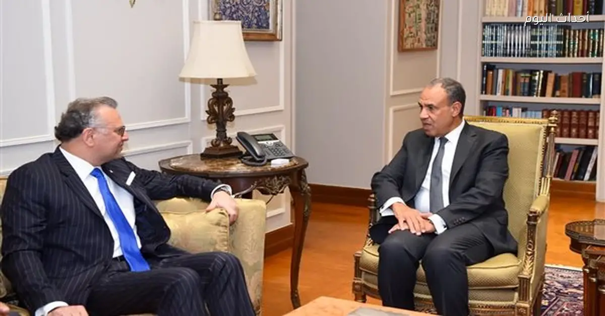 مباحثات وزير الخارجية مع مستشار الرئيس الأمريكي للشؤون العربية والأفريقية