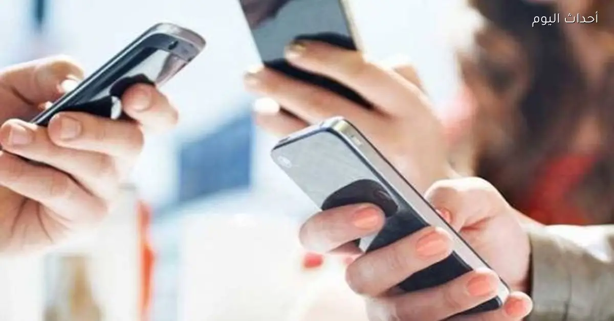 نواب يسعون لمراجعة قرار إعفاء الهواتف من الجمارك