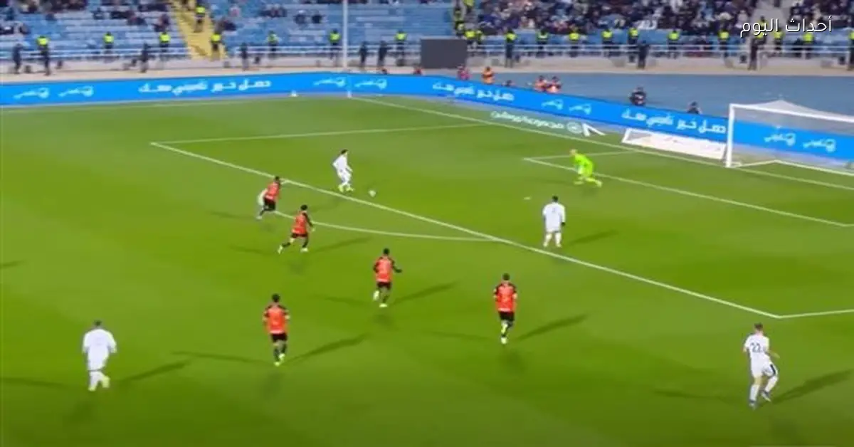 الهلال يحقق الفوز على الرياض 1-0 في الدوري السعودي 2025-26