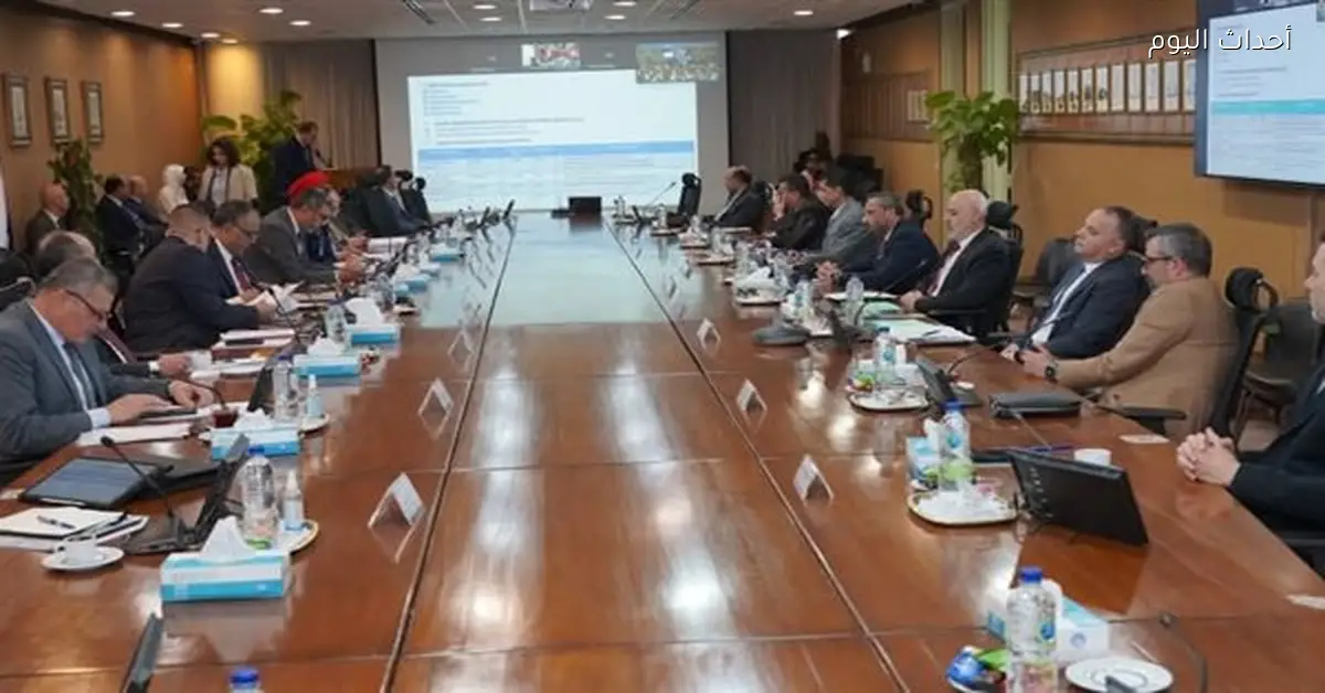 اعتماد موازنات شركات البترول في مناطق متعددة