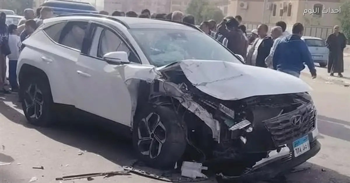حادث تصادم سيارتين في مدينة السلام بالسويس يسفر عن إصابتين