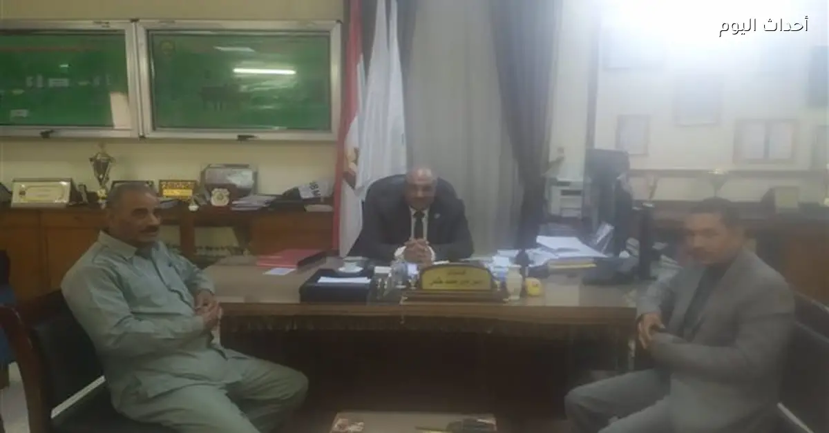 حظر وقوف جرارات القصب في طرق نقادة الرئيسية