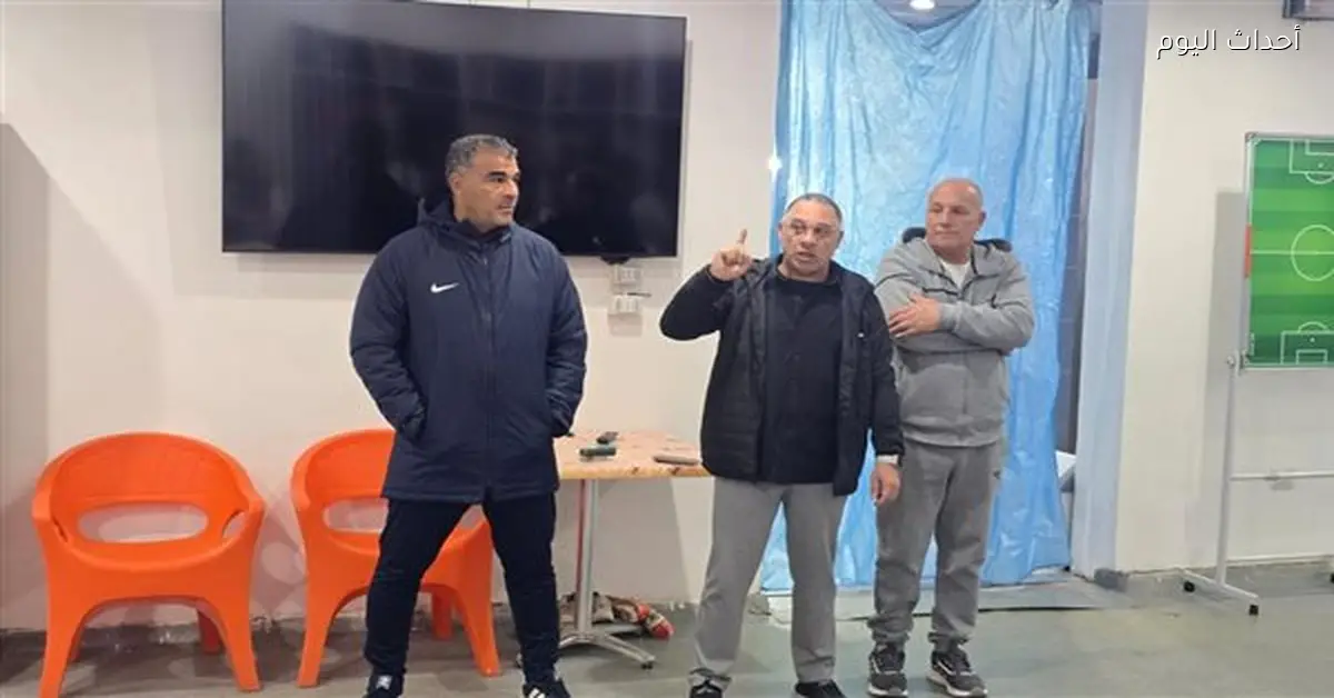 رئيس إنبي يشجع اللاعبين قبل انطلاق الموسم الجديد