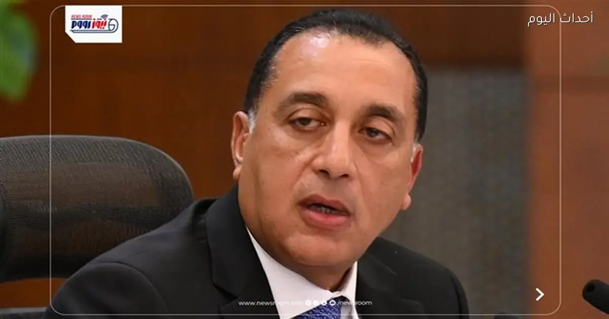 رئيس الوزراء يتفقد مشروعات تنموية وخدمية في المنيا