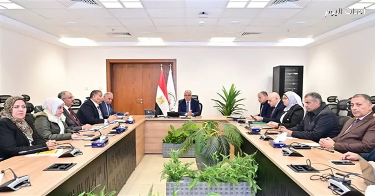 سويلم يراجع مستحقات الوزارة المالية للنصف الأول من 2025