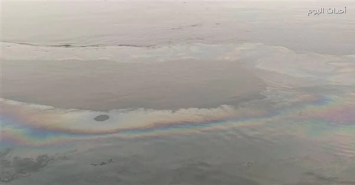 شركة مياه الأقصر تكشف تفاصيل بقعة بترولية بنهر النيل بإسنا