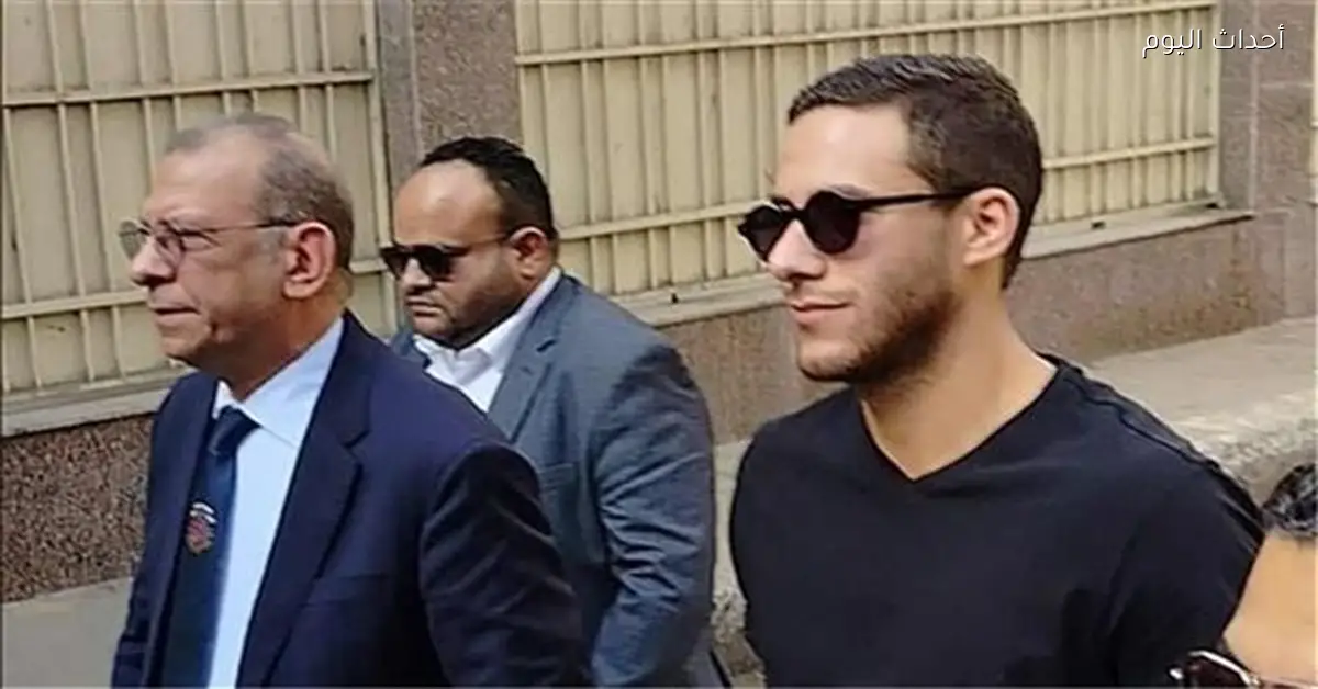 شوبير يدعو الأهلي لدعم رمضان صبحي حتى النهاية