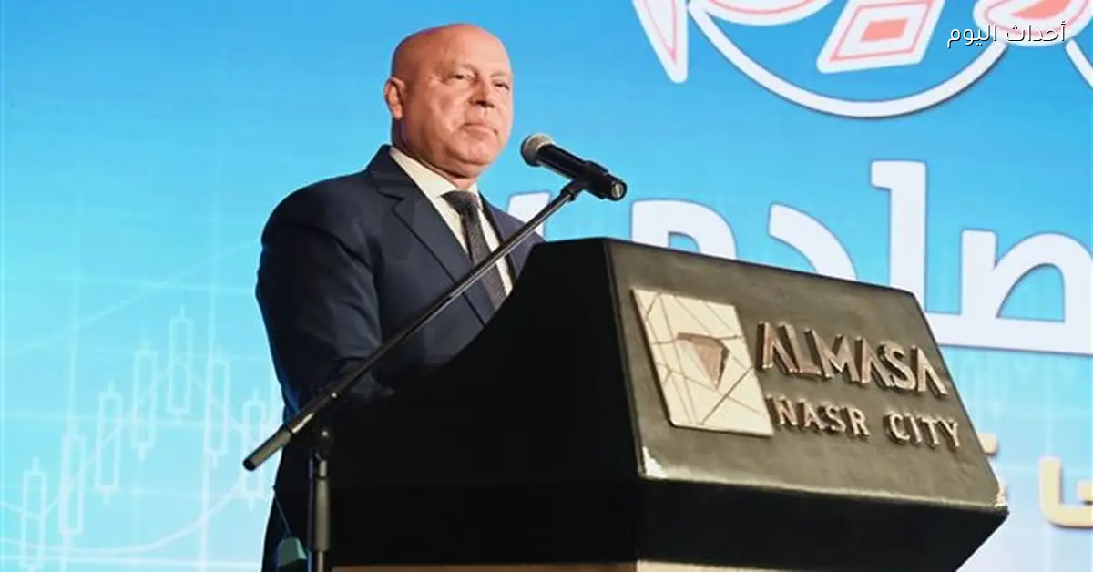 كامل الوزير يعرض رؤية تطوير الصناعة المصرية حتى 2030