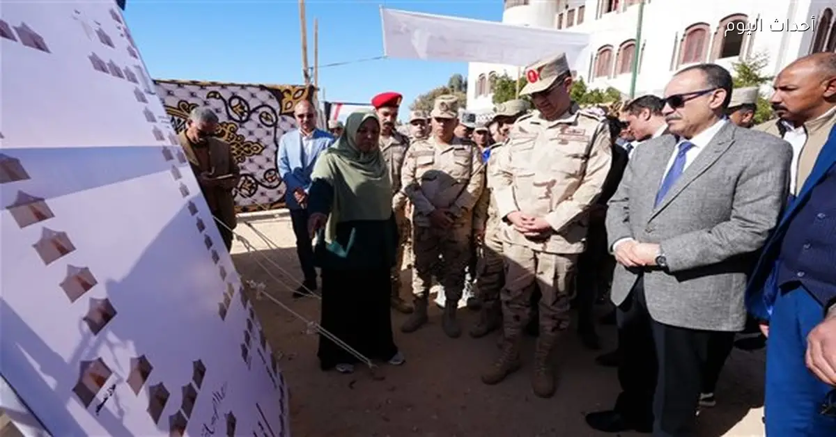 محافظ أسيوط يتفقد معسكر الإيواء بنادي الفتح