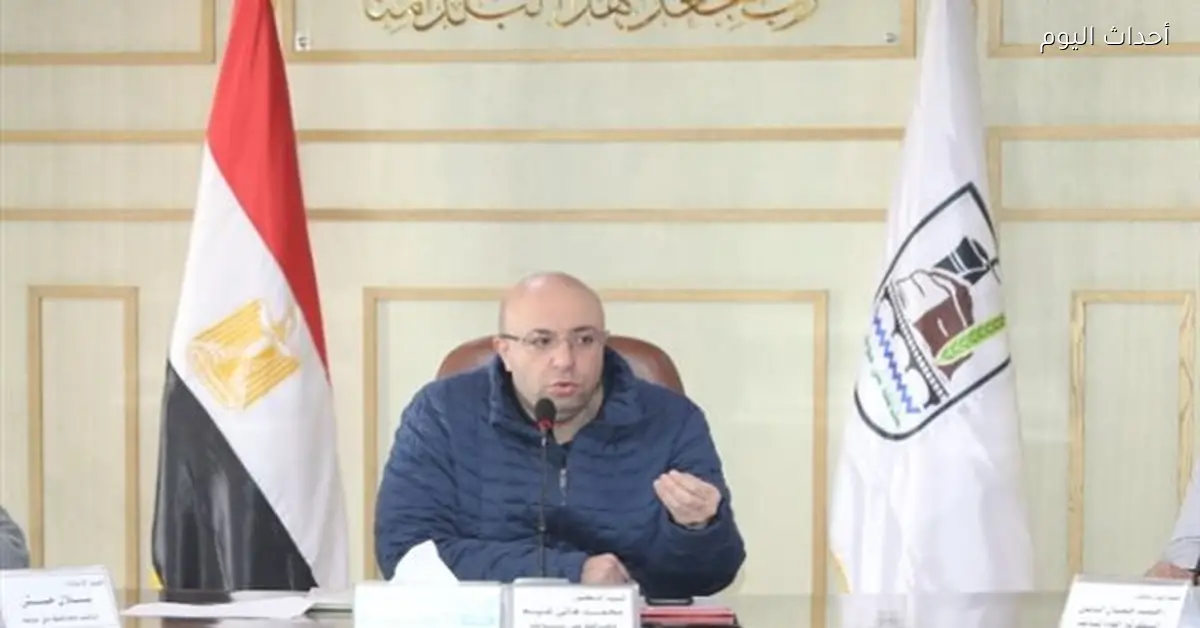 محافظ بني سويف يعلن عن مساعدات فورية لسيدتين من الأولى بالرعاية