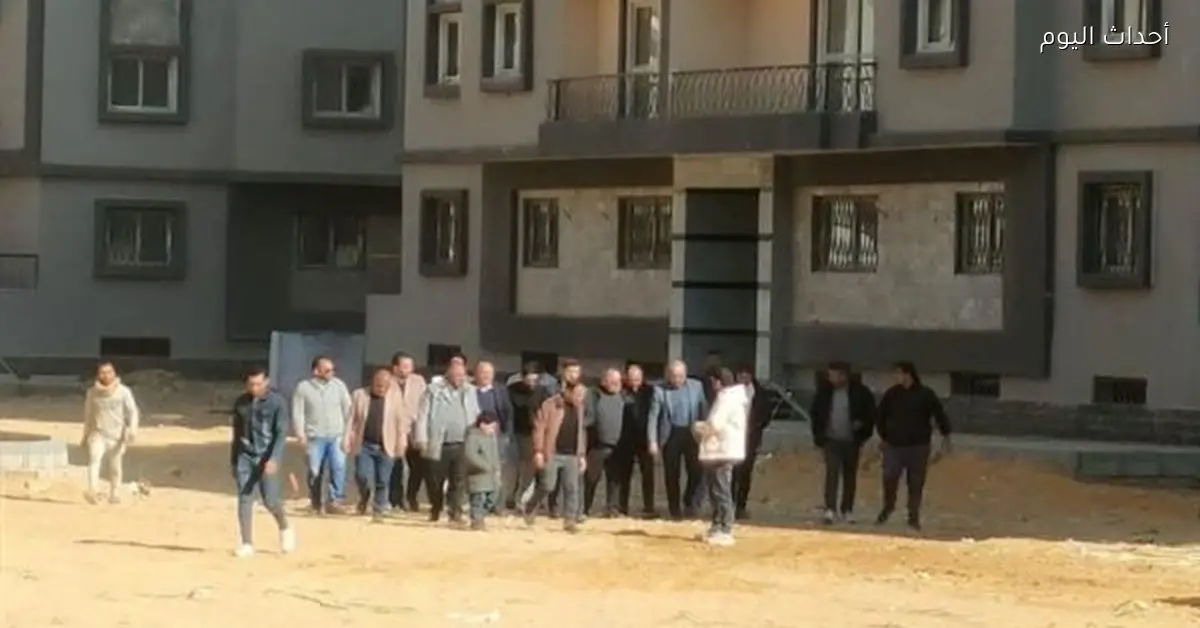 مسئولو الإسكان يتفقدون مشروعات القاهرة الجديدة لتعزيز العمل
