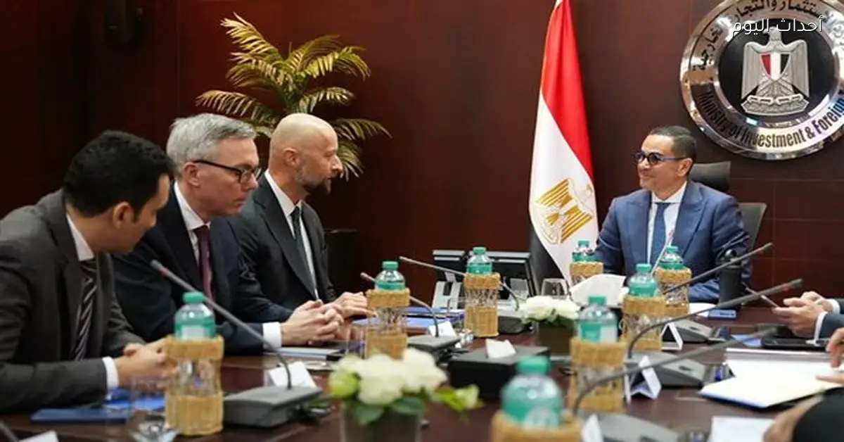 وزير الاستثمار يناقش خطط سكاتك النرويجية للطاقة المتجددة في مصر