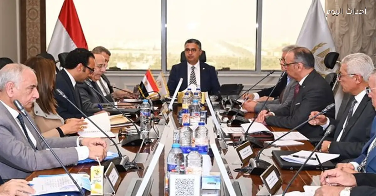 وزير التموين يراجع استعدادات رمضان وزيادة الإنتاج