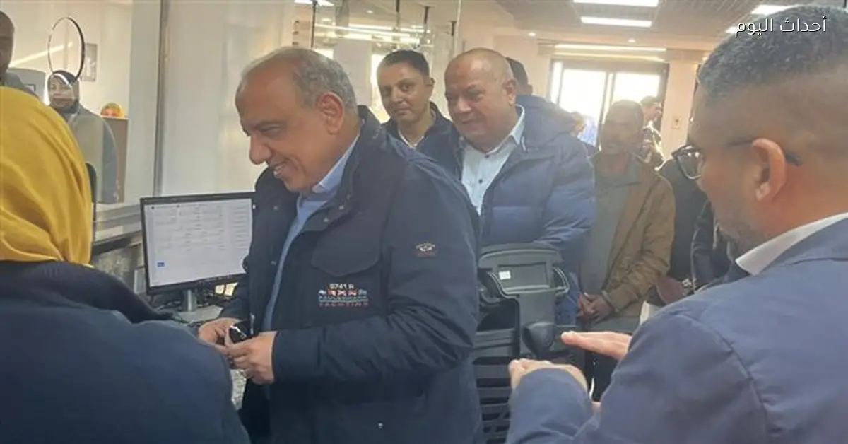 وزير الكهرباء يزور منشآت بورفؤاد لمتابعة التشغيل والسلامة
