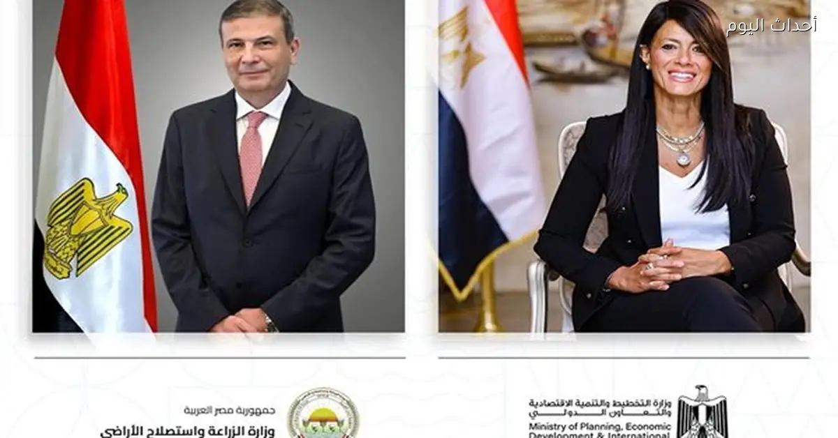 وزيرا التخطيط والزراعة يتفقدان مشروع الاستثمارات في أسوان