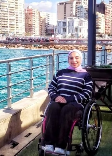 يمنى طارق - بطلة مصر والعالم السابقة لذوي الهمم