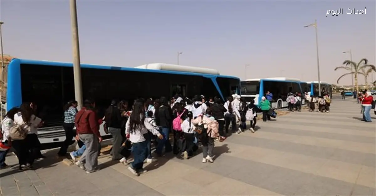 تسيير رحلات لنقل 3000 شاب وفتاة عبر LRT وأتوبيسات أكتا