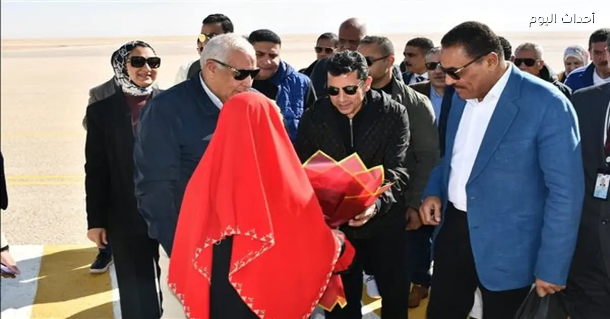 وزير الرياضة يتفقد منشآت وبرامج الشباب في الوادي الجديد