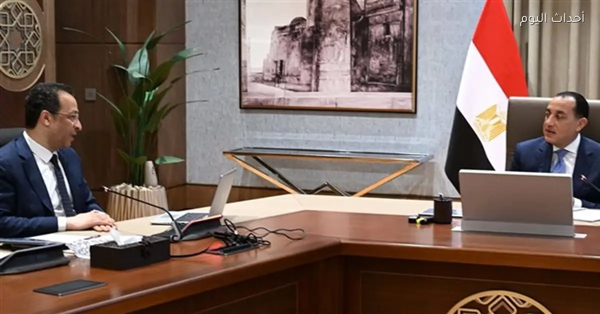 رئيس الوزراء يحدد أولويات وزارة الاتصالات القادمة